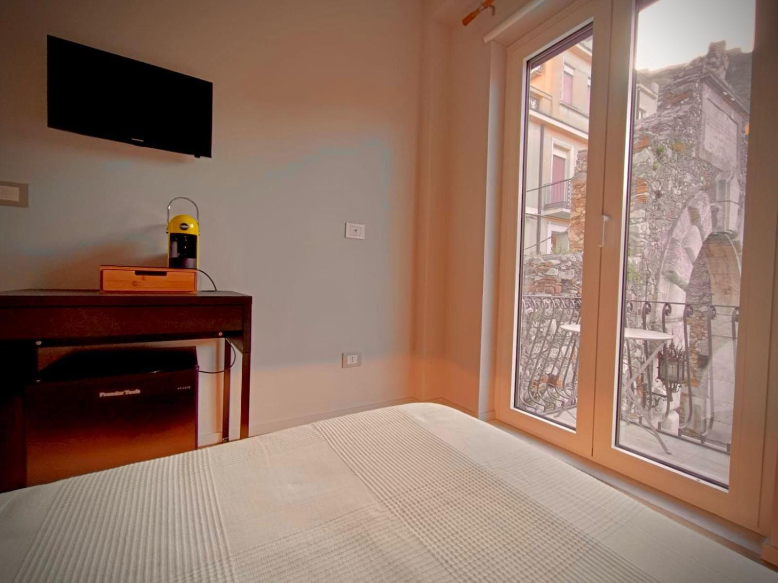 Taormina Boutique Rooms Екстериор снимка